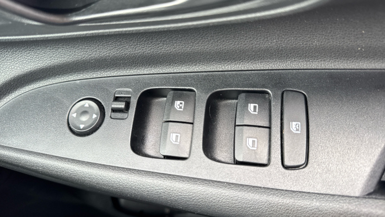 Hyundai i20 1.0T GDi Advance [Nav] 5dr Petrol Hatchback